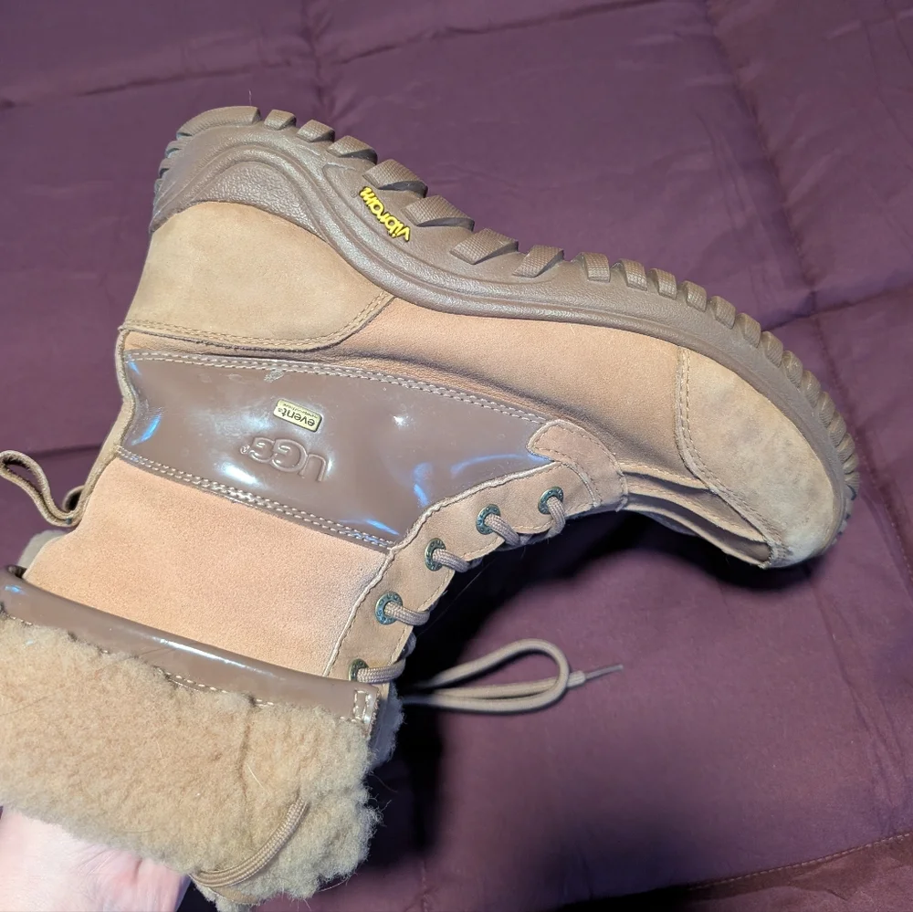 UGG Adirondack Women's 10 Brown Sheep Waterproof Boots Lace Up Mids Leather Snow - Picture 4 of 13